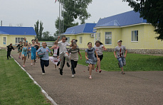 В летнем оздоровительном лагере «Тополек» Усть-Лабинского района открылась первая смена